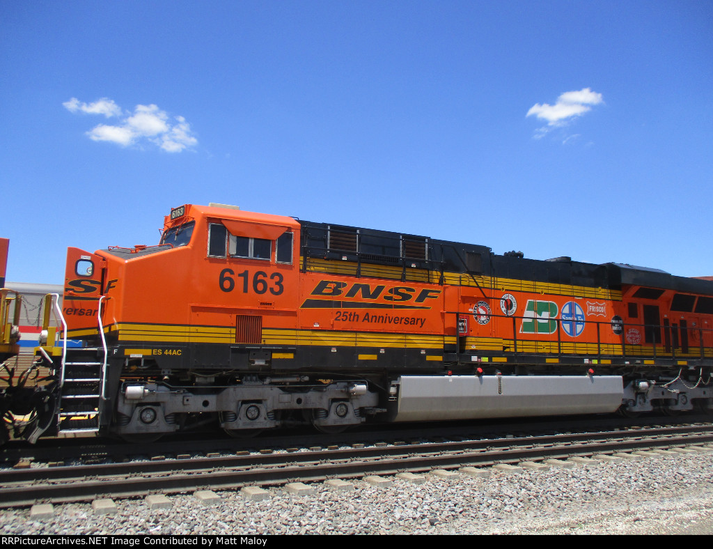 BNSF 6163